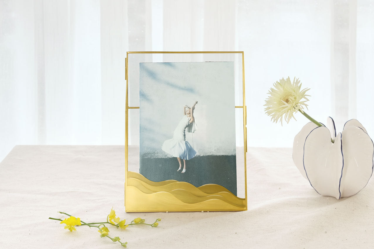Decorative Photo Frame for 5x7 picture- Brass- Wave Design -The most beautiful home decor items and the best home decorating ideas at FONDAZZA.