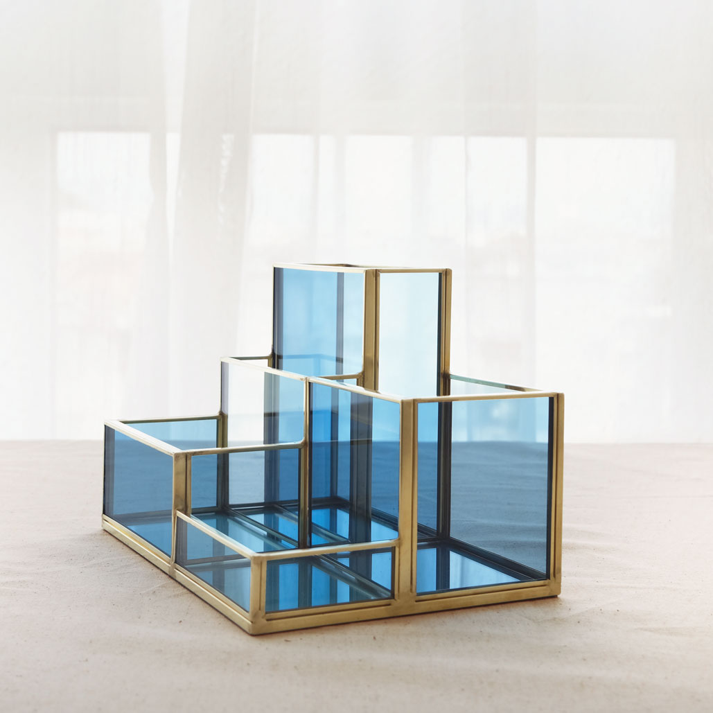 Decorative office organizer - clever office decoration as pencil containers, stationery holder or cosmetic organizers -The most beautiful home decor items and the best home decorating ideas at FONDAZZA.