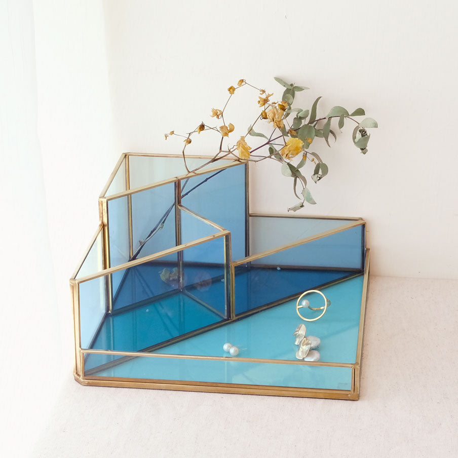 Decorative office organizer - clever office decoration as pencil containers, stationery holder or cosmetic organizers -The most beautiful home decor items and the best home decorating ideas at FONDAZZA.