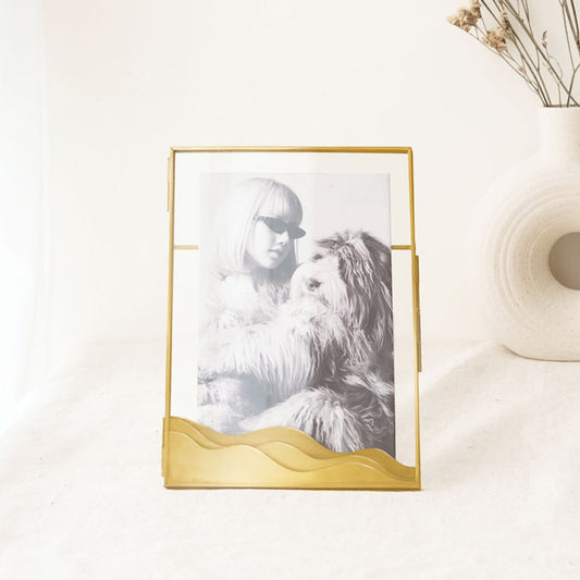 Decorative picture Frame for 4x6 photo - gold brass - Wave Design-The most beautiful house decor and the best home decorations collections at FONDAZZA.